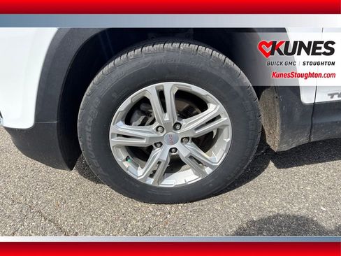 Used 2018 GMC Terrain SLE w/ Infotainment Package I AWD/4WD image 15