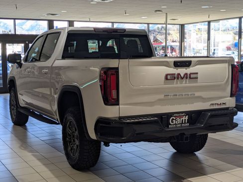 New 2026 GMC Sierra 1500 AT4X image 8