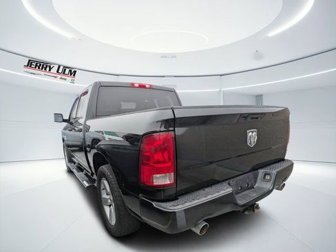 Used 2016 RAM 1500 Express w/ Popular Equipment Group image 4