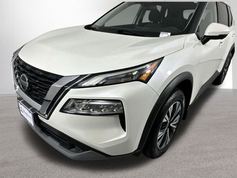 Used 2021 Nissan Rogue SV AWD/4WD image 28