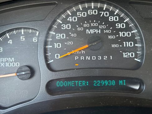 Used 2007 Chevrolet Silverado 1500 LT w/ Extended Cab Value Package image 14