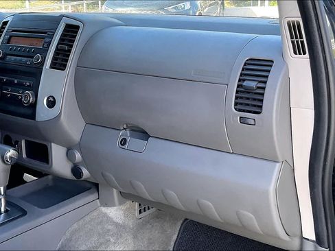 Used 2016 Nissan Frontier S RWD image 23
