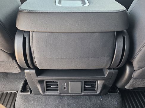 New 2026 Chevrolet Silverado 1500 Custom Trail Boss AWD/4WD image 22