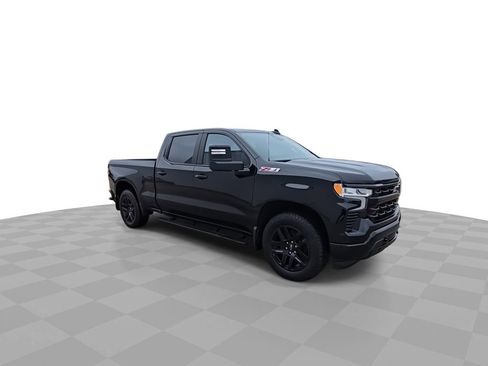 Used 2023 Chevrolet Silverado 1500 RST w/ Convenience Package II image 2