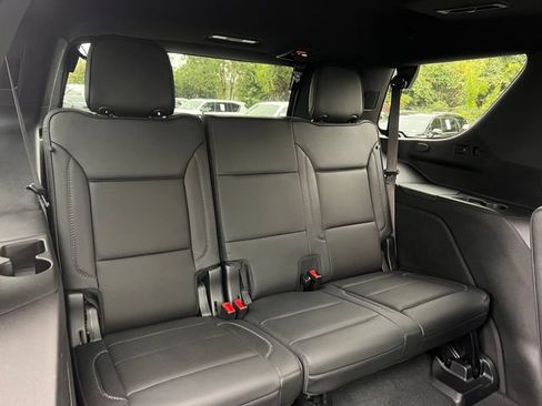 Used 2021 GMC Yukon Denali w/ Denali Premium Package RWD image 40