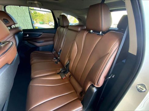Used 2022 Acura MDX SH-AWD w/ Advance Package image 21