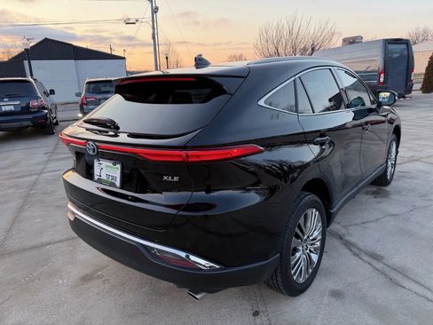 Used 2023 Toyota Venza XLE image 75