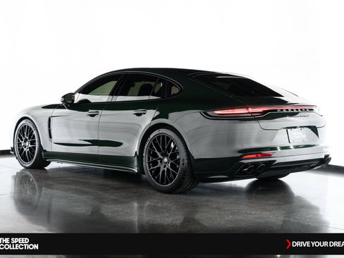 Used 2022 Porsche Panamera Turbo S image 5