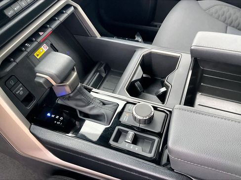 New 2026 Toyota Tundra SR5 AWD/4WD image 7