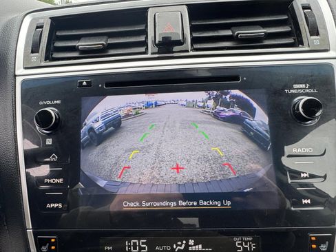 Used 2019 Subaru Outback 2.5i Premium AWD/4WD image 16