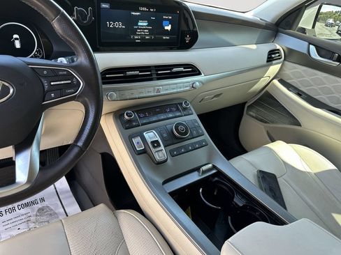 Used 2020 Hyundai Palisade Limited FWD image 13