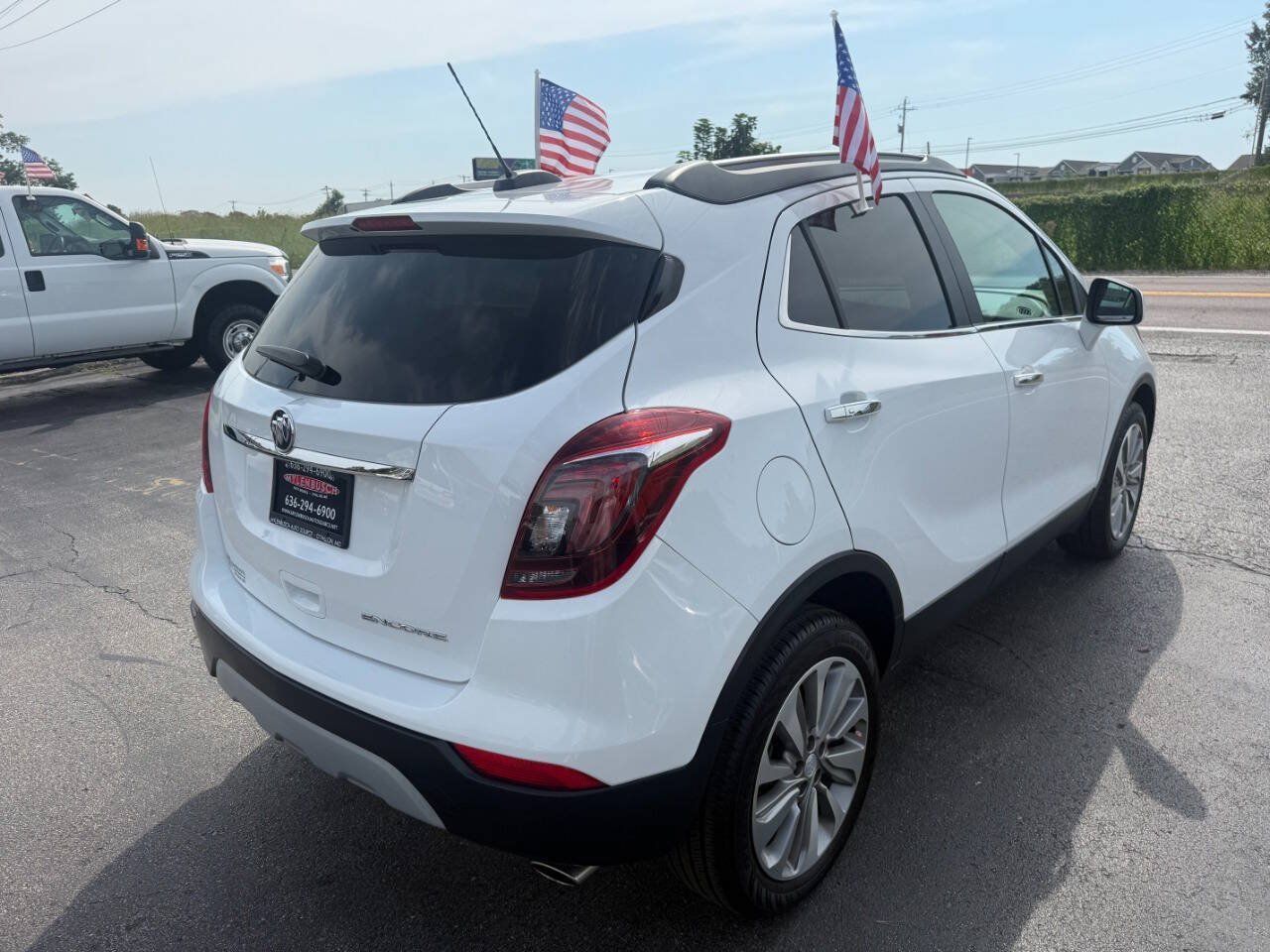 Used 2020 Buick Encore Preferred FWD image 6