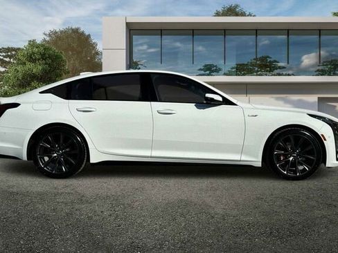 New 2026 Cadillac CT5 V image 3