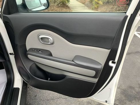 Used 2019 Kia Soul image 13
