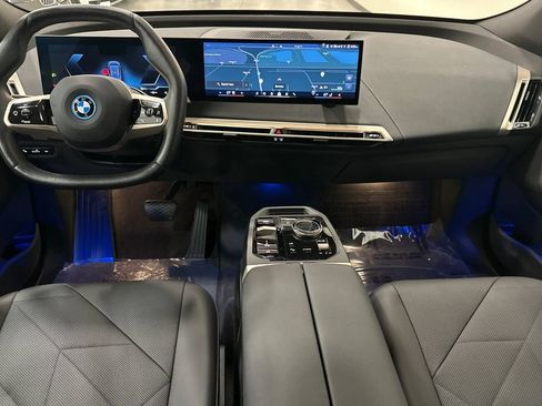 Used 2024 BMW iX xDrive50 w/ Convenience Package AWD/4WD image 15