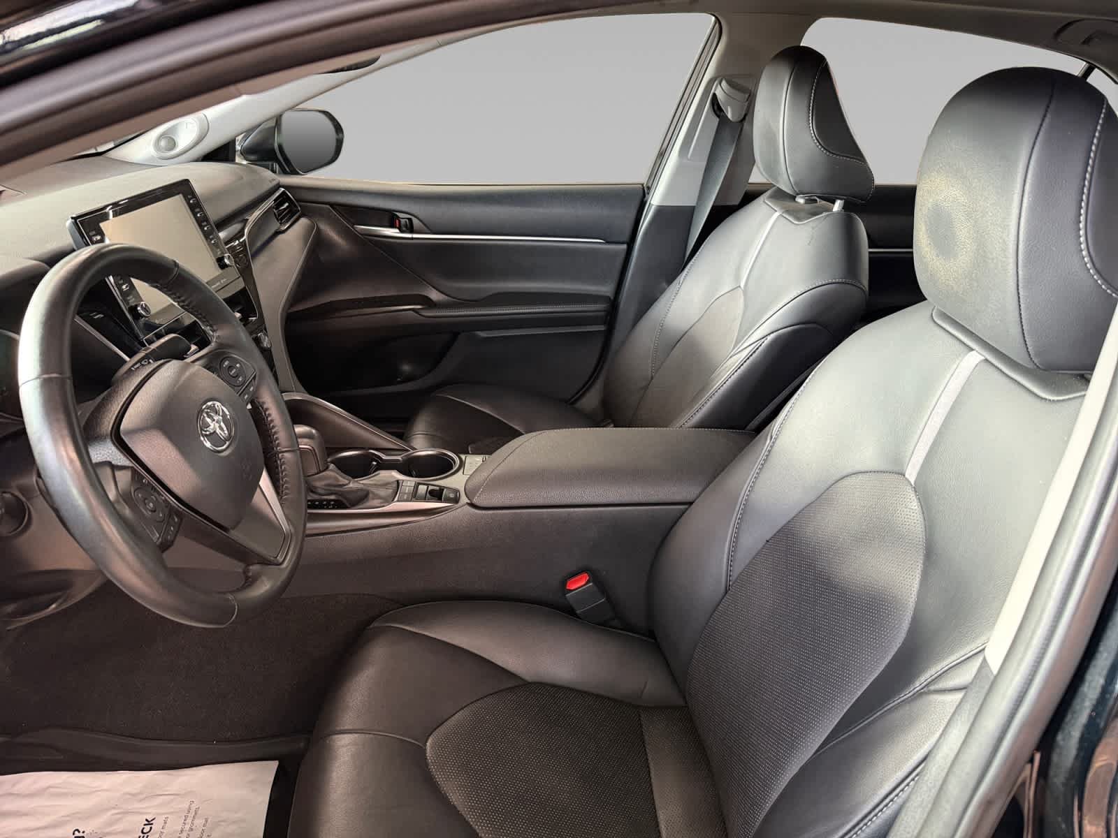 Used 2024 Toyota Camry XSE w/ Navigation Package FWD image 11