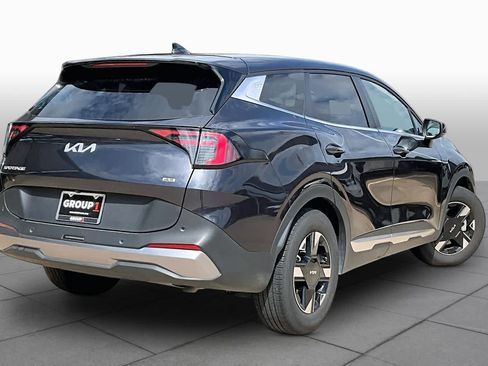 Used 2026 Kia Sportage LX FWD image 13