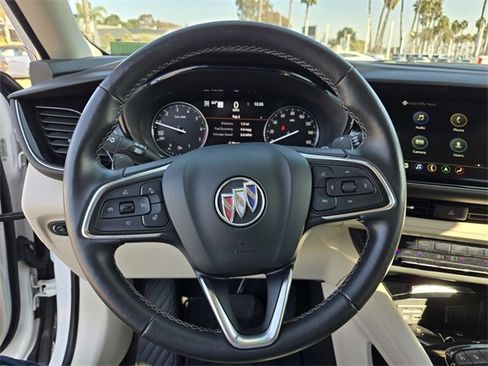 Used 2023 Buick Envision Avenir image 24