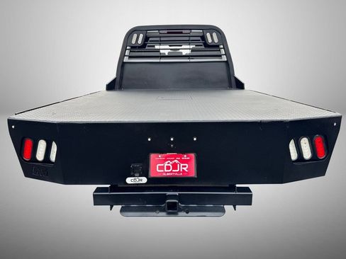 Used 2022 Chevrolet Silverado 3500 LT w/ Convenience Package image 8