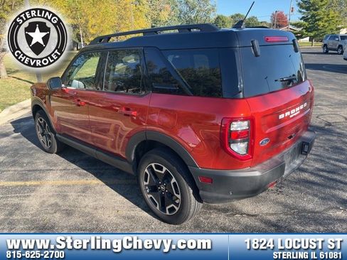 Used 2024 Ford Bronco Sport Outer Banks w/ Tech Package image 3