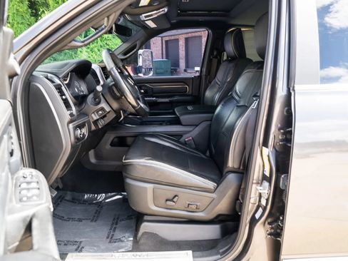 Used 2019 RAM 2500 Limited AWD/4WD image 19