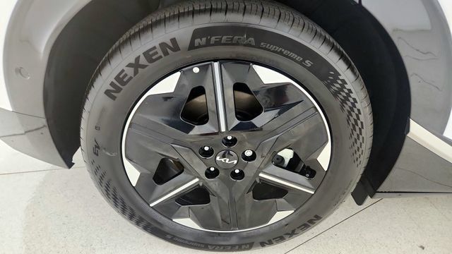 Used 2025 Kia EV6 Wind AWD/4WD image 79