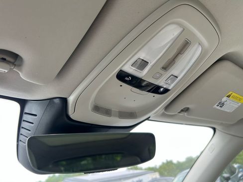 Certified 2023 Volvo XC60 B6 Ultimate w/ Protection Package Premier AWD/4WD image 20