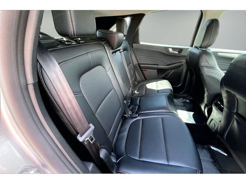 Used 2022 Ford Escape SEL FWD image 25