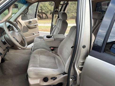 Used 2001 Ford F150 XLT image 64