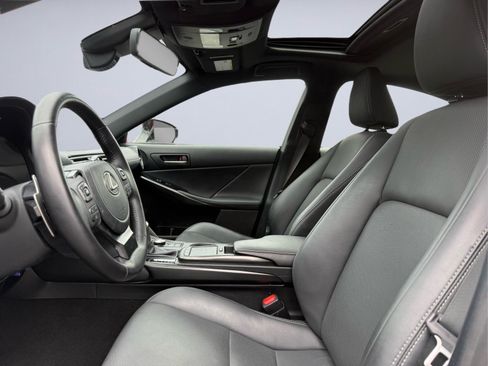 Used 2023 Lexus IS 300 AWD w/ Comfort Package image 13