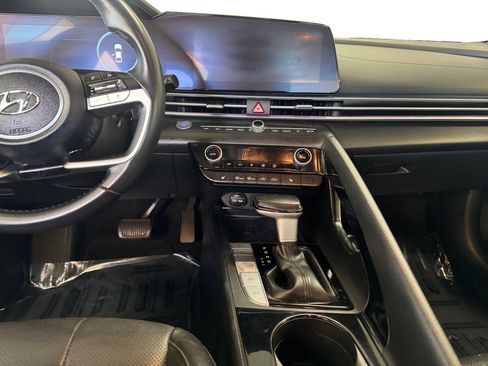 Certified 2023 Hyundai Elantra Limited w/ Cargo Package image 11