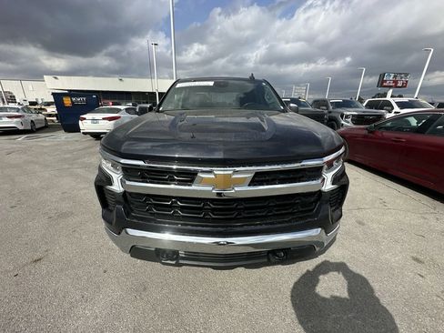 Used 2024 Chevrolet Silverado 1500 LT image 25