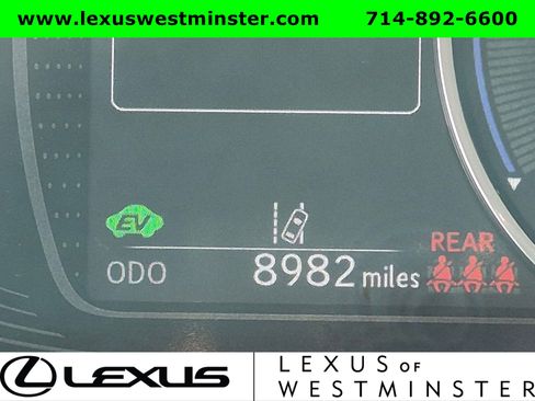 Used 2025 Lexus ES 300h w/ Premium Package FWD image 25