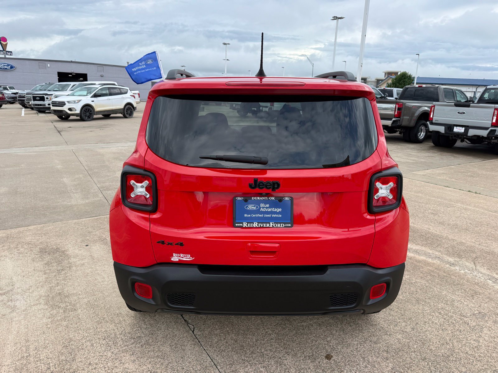 Used 2023 Jeep Renegade Altitude AWD/4WD image 6