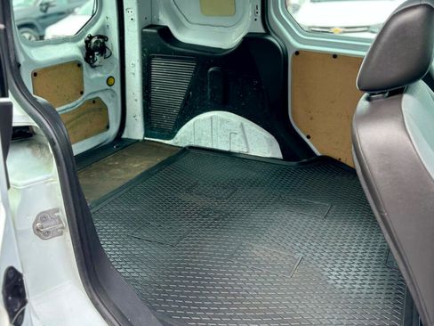 Used 2016 Ford Transit Connect XL image 12