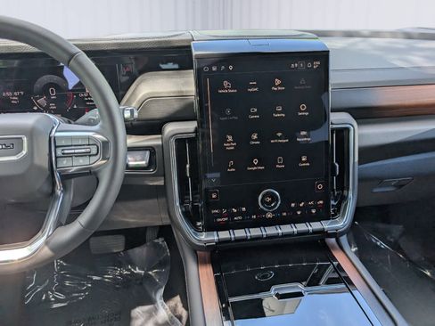 Certified 2026 GMC Yukon Denali AWD/4WD image 17