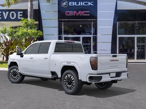 New 2026 GMC Sierra 2500 Denali Ultimate AWD/4WD image 3