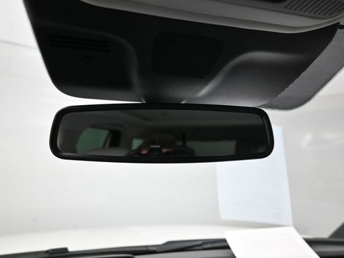 Certified 2025 Ford Expedition Max Platinum image 21