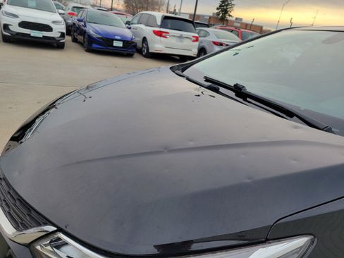 Used 2018 Chevrolet Cruze LT w/ Convenience Package image 11