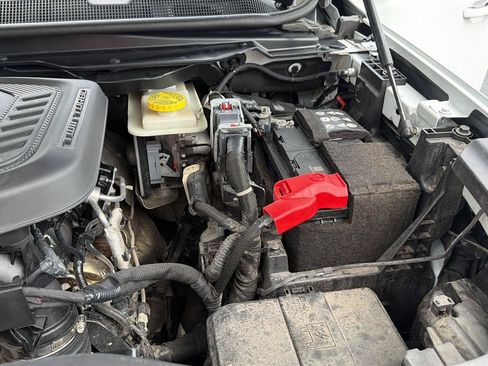 Used 2024 Jeep Wagoneer L Series II RWD image 40