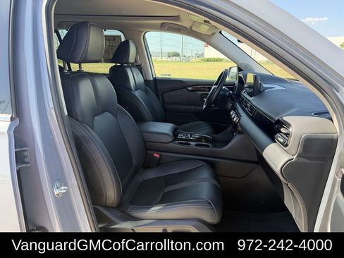 Used 2025 Honda Pilot Touring image 30