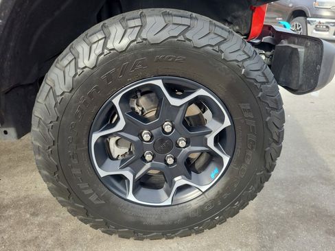 Used 2023 Jeep Wrangler Unlimited Rubicon 4xe image 27