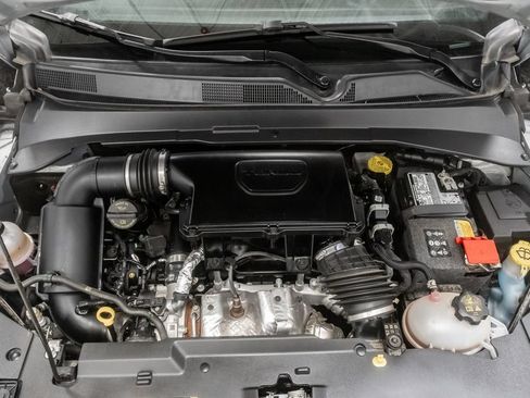 Certified 2025 Jeep Compass Trailhawk AWD/4WD image 3