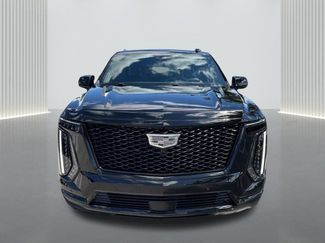 New 2026 Cadillac Escalade ESV Platinum Sport w/ LPO, ONYX Package video 2