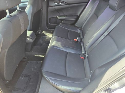 Used 2019 Honda Civic Sport image 11