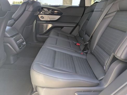 New 2026 Lincoln Nautilus Reserve image 17