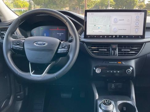Used 2024 Ford Escape SE FWD image 27