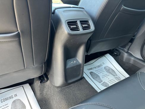 Used 2022 Buick Envision Preferred w/ Sport Touring Package image 21