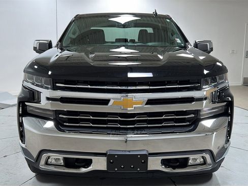 Used 2019 Chevrolet Silverado 1500 LTZ image 2