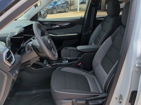 New 2026 Chevrolet TrailBlazer LS FWD image 12